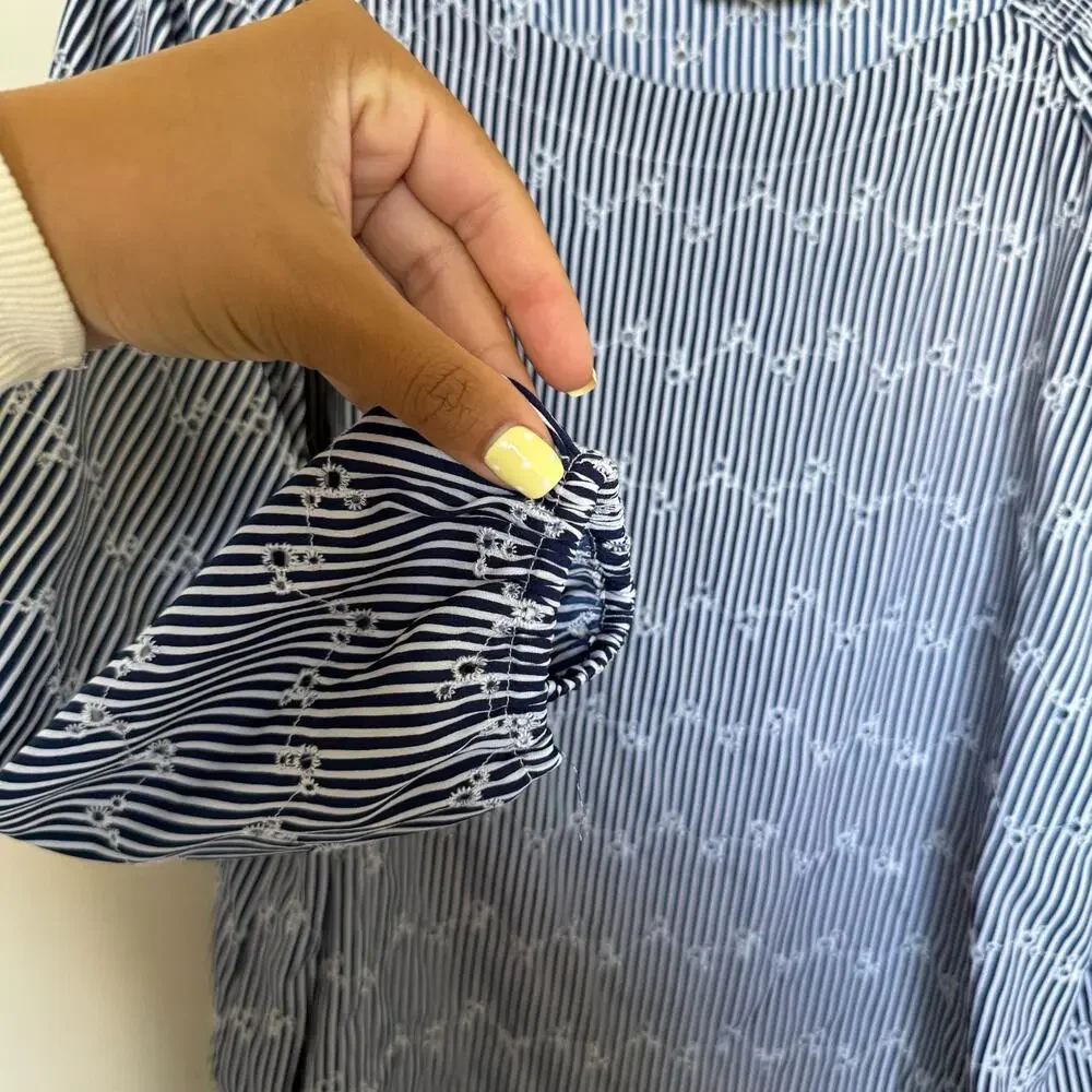 LOFT Blue Striped Scoop-Neck Long Sleeve Blouse